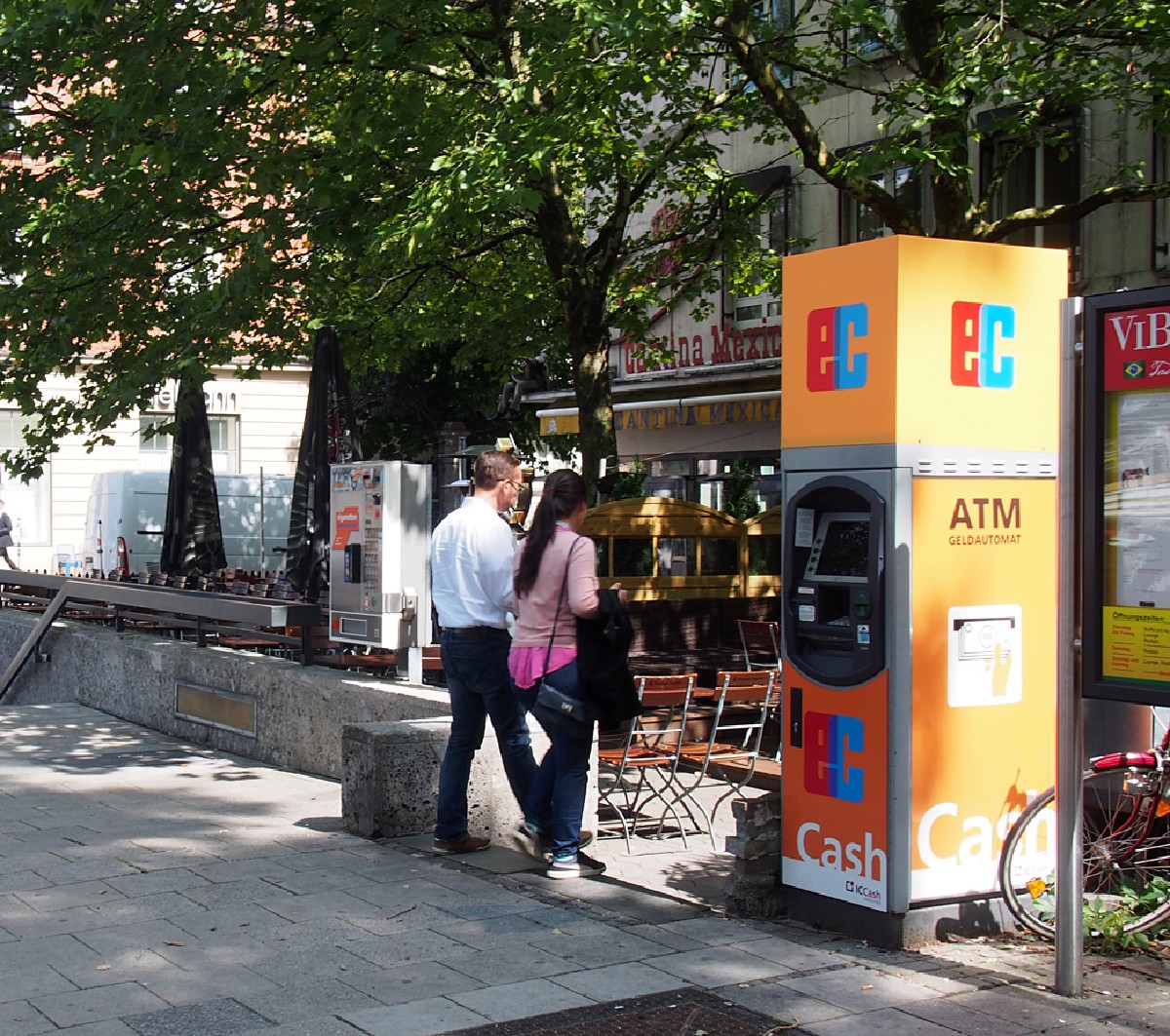 Geldautomat in einer Gemeinde – Installationsbeispiel 7