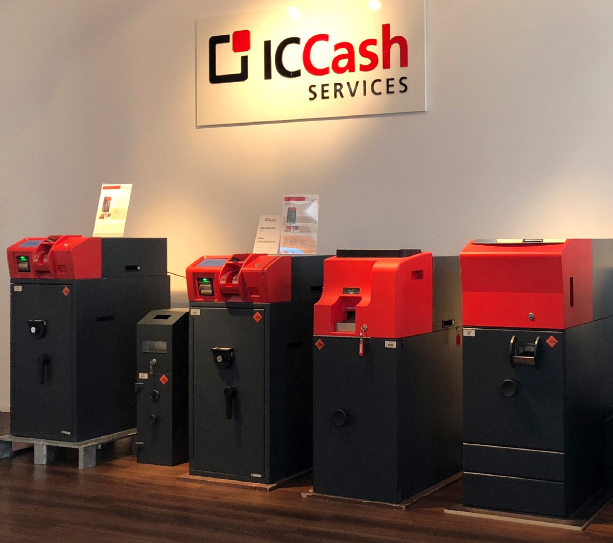 IC Cash deposit systems in the showroom